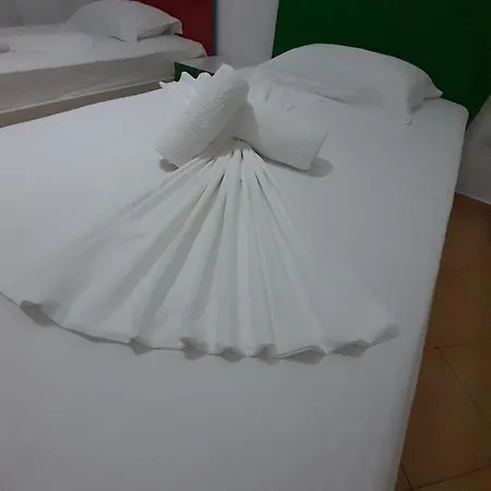 Ersel * Sarandë